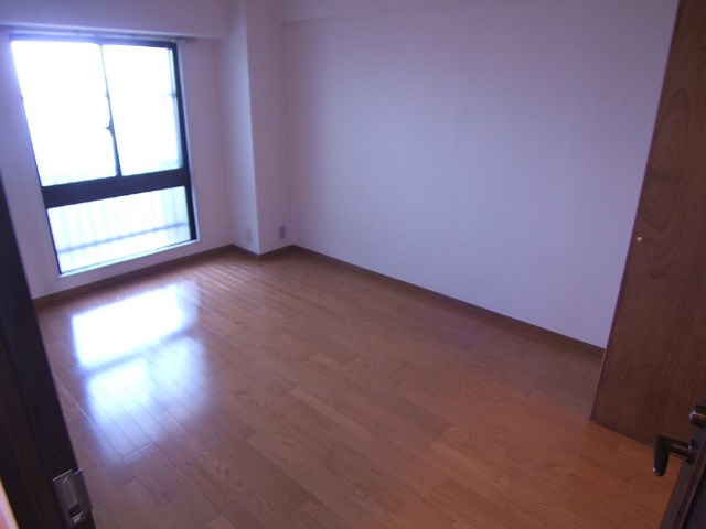 パーク・ノヴァ春日中央 ベッドルーム