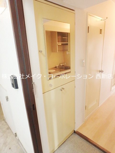 玄関 ホワイトマンション西新 その他9