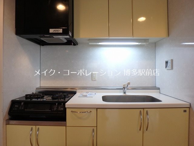 シャーメゾンステージ博多 キッチン