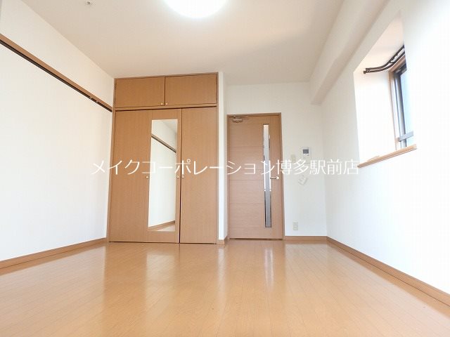 同物件別部屋引用・現状優先です。 ピュアドーム博多エッセンシア リビング