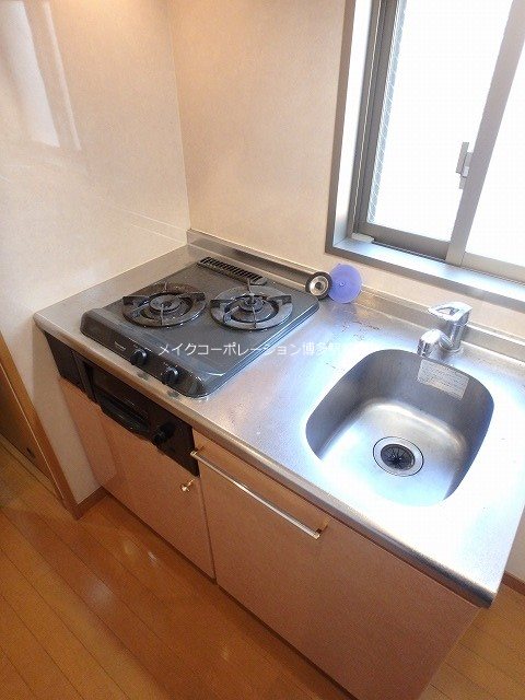 同物件別部屋引用・現状優先です。 ピュアドーム博多エッセンシア キッチン