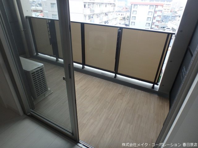 写真は同型タイプ Quintet Minami Fukuoka ベランダ