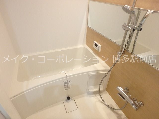 ラクラス博多 風呂画像