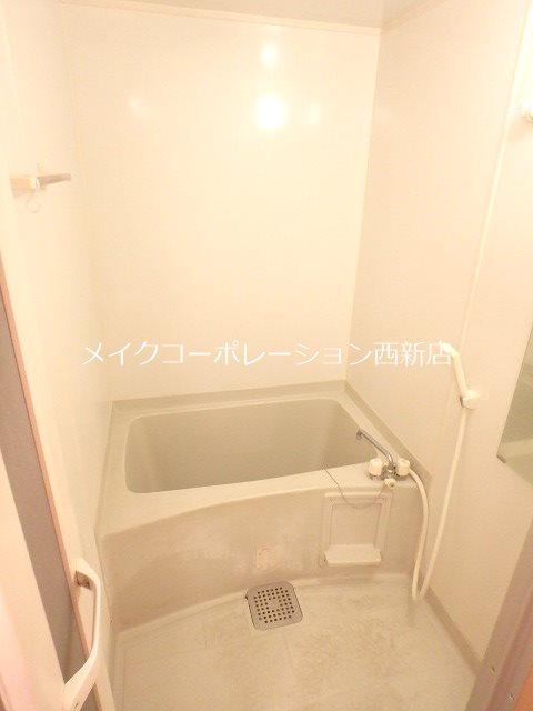 荒江四ツ角ビル 風呂画像