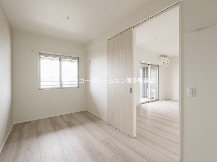 エンクレスト博多EAST PARK ベッドルーム