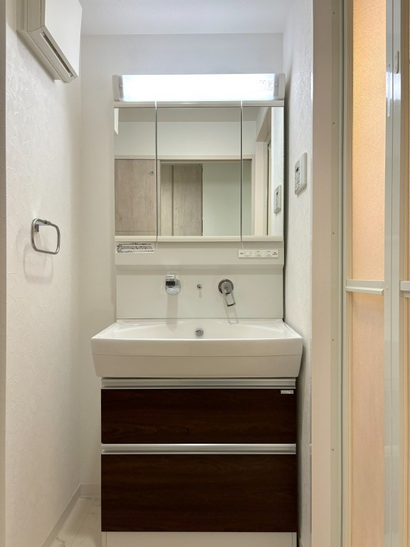 写真は同型タイプ エルヴィータ その他3