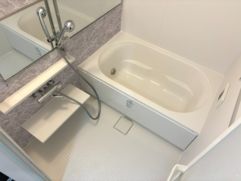 写真は同型タイプ エルヴィータ 風呂画像