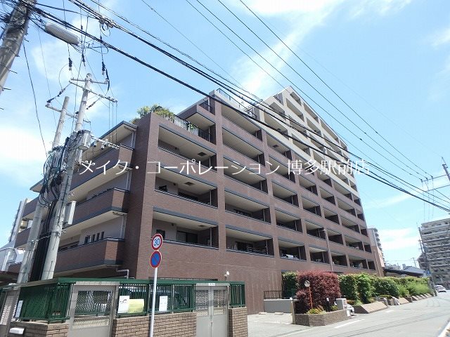 アクロス吉塚ステーションプラザ 外観