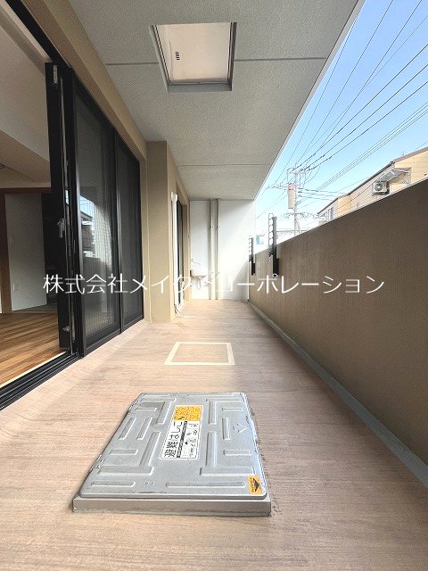 アンピール西新祖原公園  ベランダ