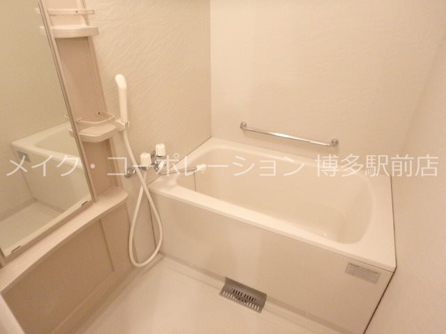 レジディア博多駅南 風呂画像