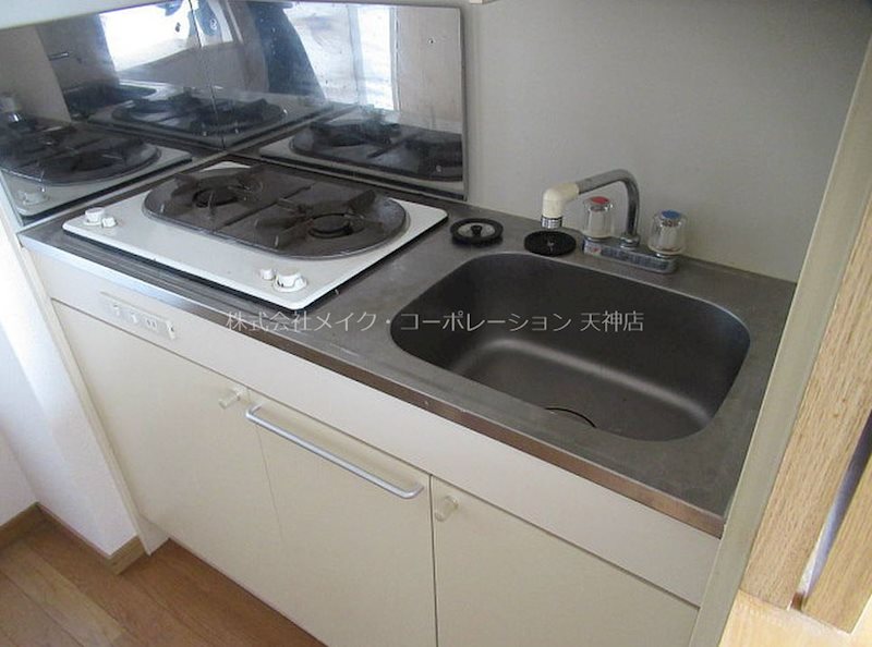 エステートモア赤坂 キッチン