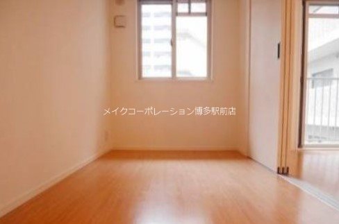 リビング サーレ薬院 リビング