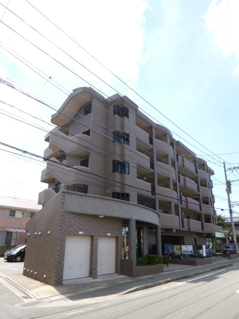 アゼリアⅡ 402号室 外観