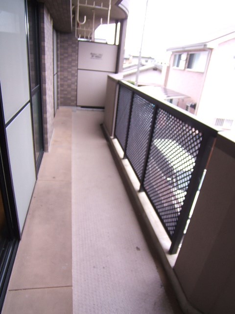 アゼリアⅡ ベランダ