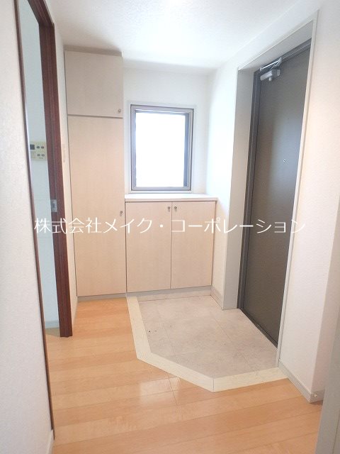 パークフラッツ長尾 玄関