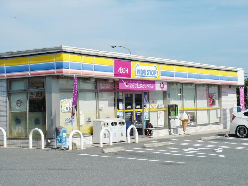モルティ三田村 コンビニ