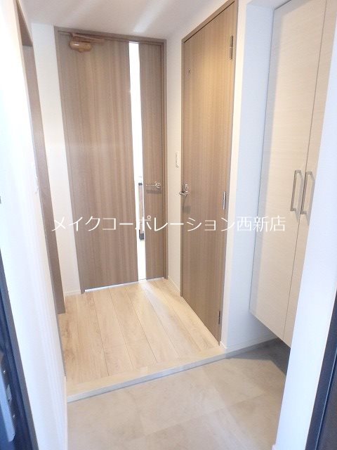グランフォーレ西新パサージュ 玄関
