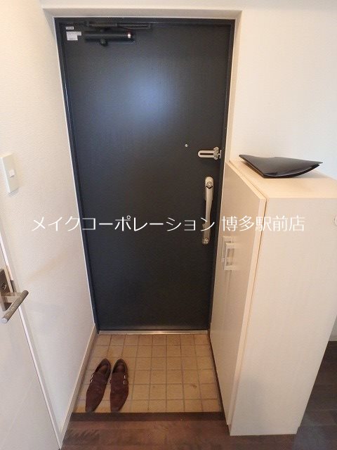 同物件、別部屋引用 GRANDEUR住吉壱番館 玄関