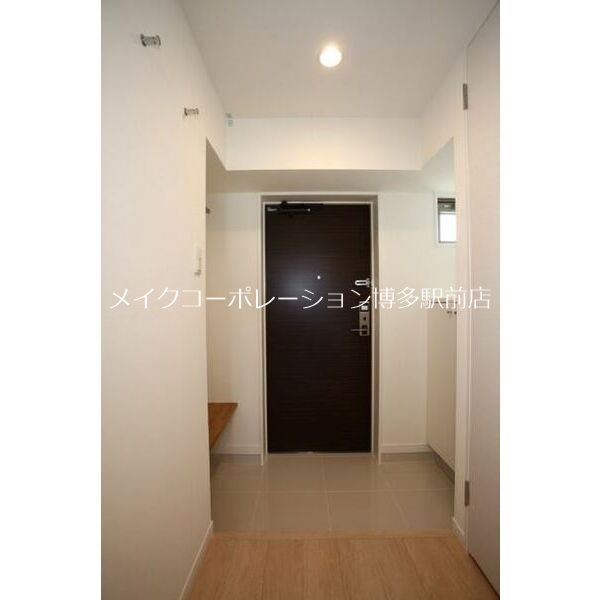 ※入居中の為別部屋写真使用現状優先 プレスタイルBAYAREA石城 玄関