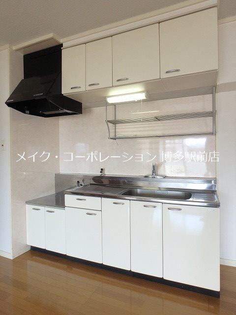 アース・フレンドリー那珂 キッチン