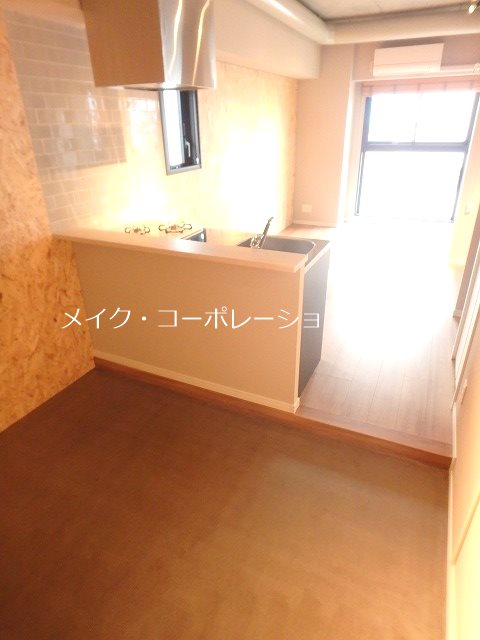 デュオフラッツ西新WEST～ネット無料～ 玄関
