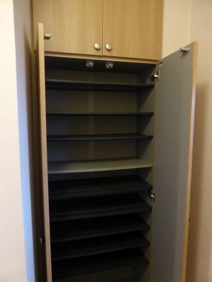 東花畑ガーデンA棟 玄関