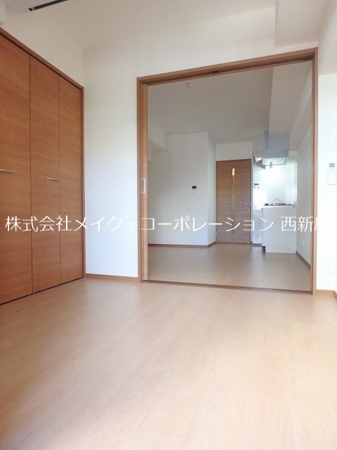 サンライズ今川 リビング