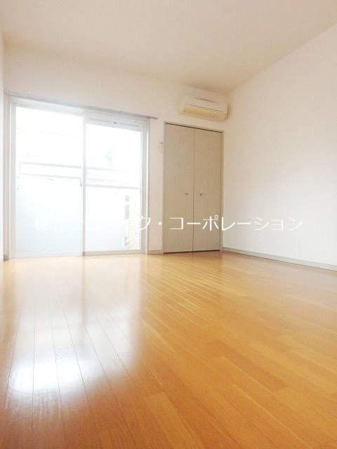 メゾン・ド・アミⅡ リビング