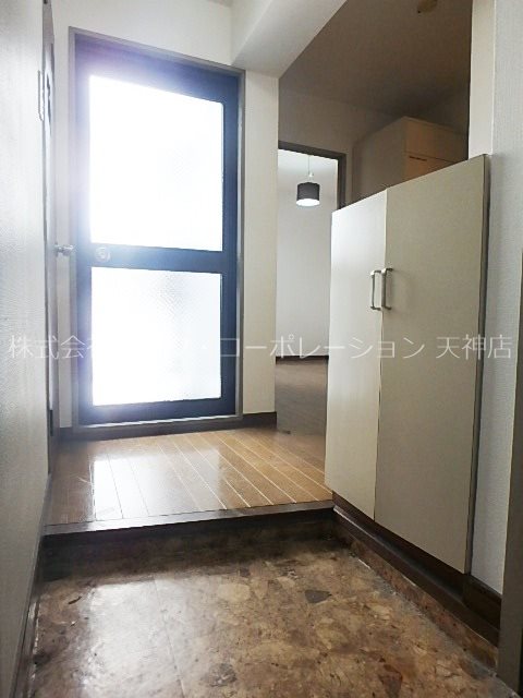 内装前の写真となります。 パルムセレクション 玄関