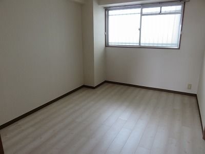 ロワールマンション西公園ビュー ベッドルーム