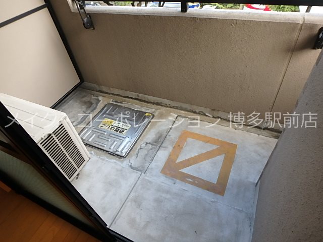 第7マルヤビル博多 ベランダ