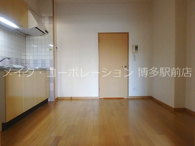 クラッセ博多駅南  リビング