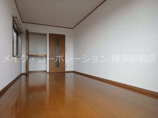 サンインクリース吉塚  リビング