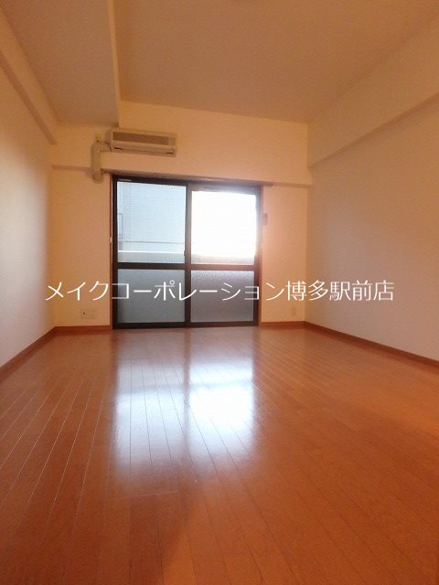 ラフィネスクロスロード博多ステーション ベッドルーム