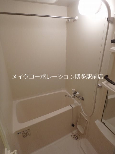 ラフィネスクロスロード博多ステーション 風呂画像
