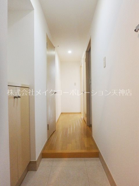 グランパーク天神 玄関