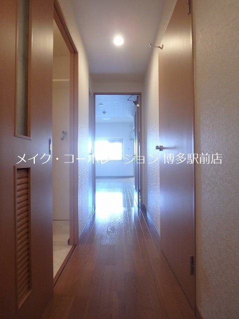 リファレンス箱崎 玄関