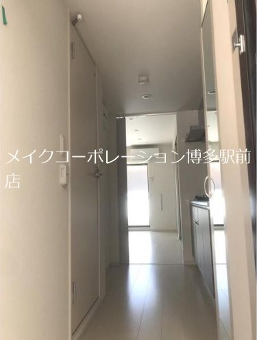 グランドール博多住吉 玄関