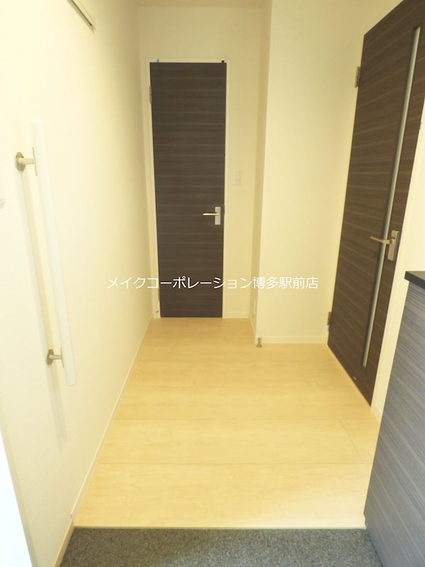 シャーメゾン薬院 玄関