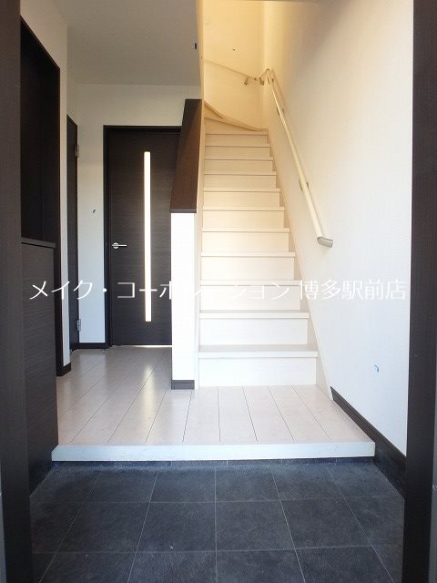 R&amp;#39;sResidence板付 玄関