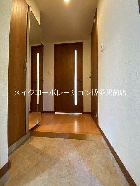 ゲニウス高砂 玄関