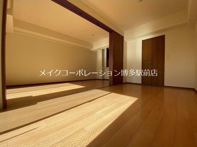 ゲニウス高砂 ベッドルーム