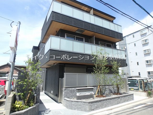 シャーメゾン211 外観