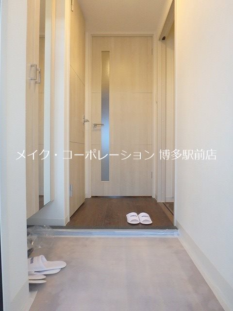 エルグランド吉塚 玄関