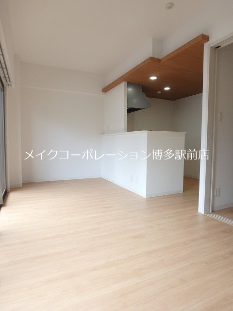 エルグランド博多 リビング