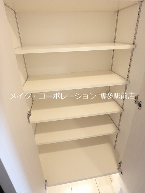 ヴィラージュ博多駅南 玄関