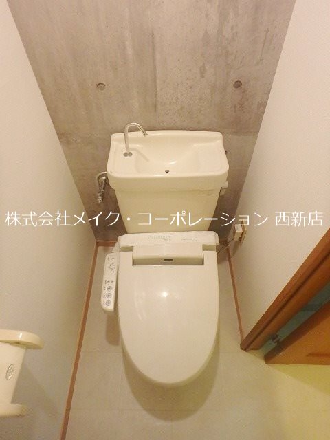 トイレ 三愛室見駅前マンション その他2