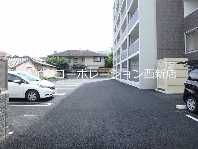 駐車場 KL TOJIN EAST その他17