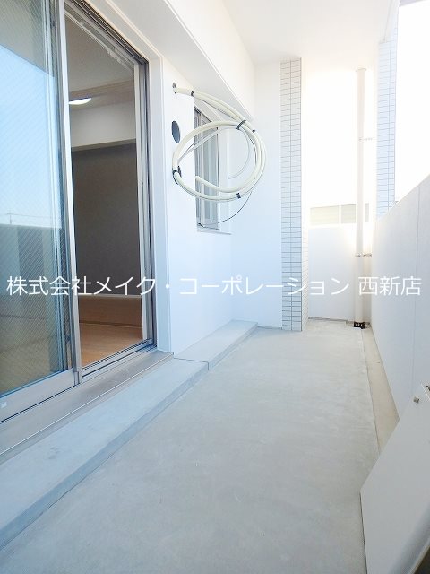 プリュネル荒江～ネット無料～ ベランダ