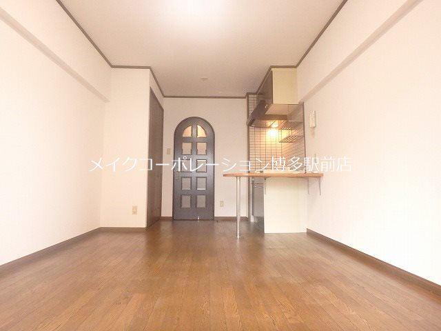 パークコート箱崎ＥＡＳＴ リビング